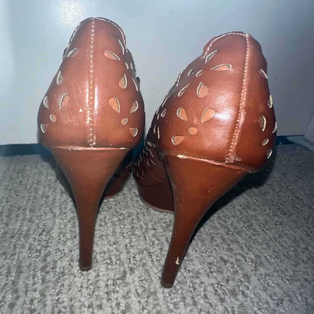 Xoxo heels - Picture 3 of 6